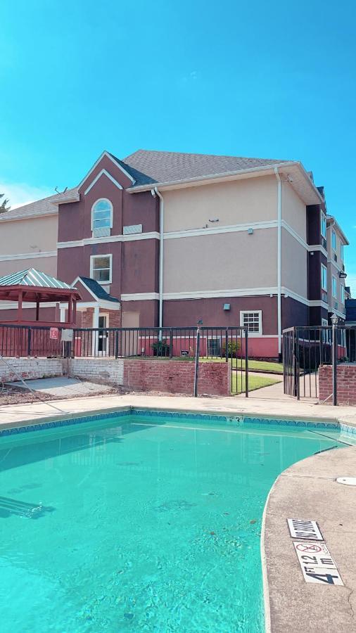 Quality Inn & Suites Augusta Fort Eisenhower Area Εξωτερικό φωτογραφία